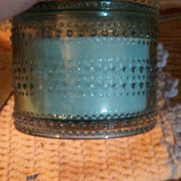 Candles - Picture 4 of 4